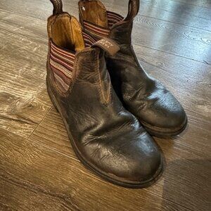 Blundstone boots size 3 AU